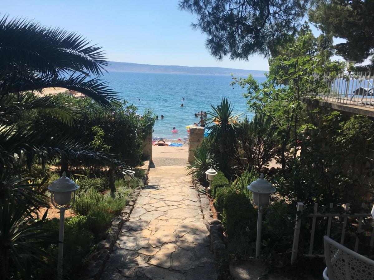Beach House Starigrad Exterior photo