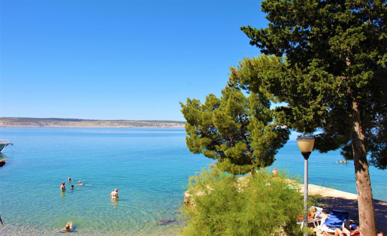 Beach House Starigrad Exterior photo