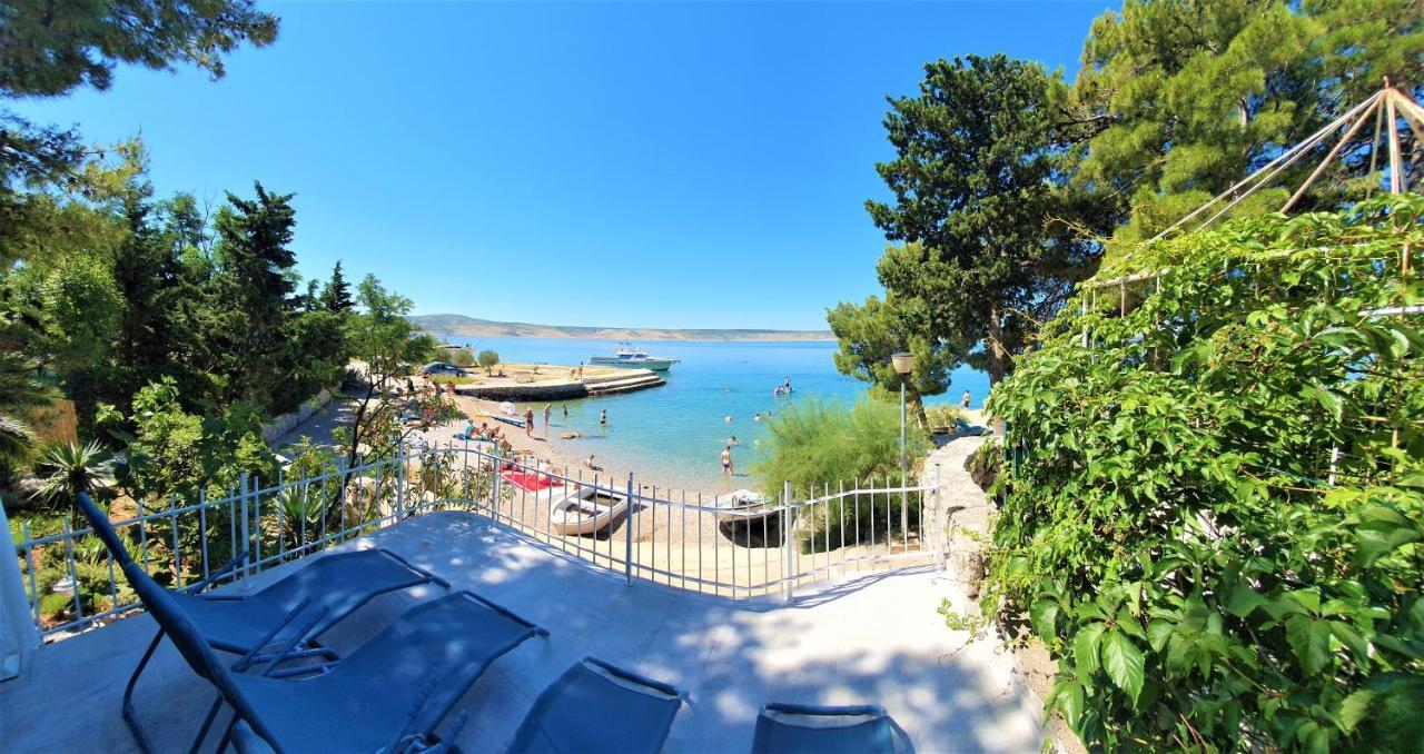 Beach House Starigrad Exterior photo