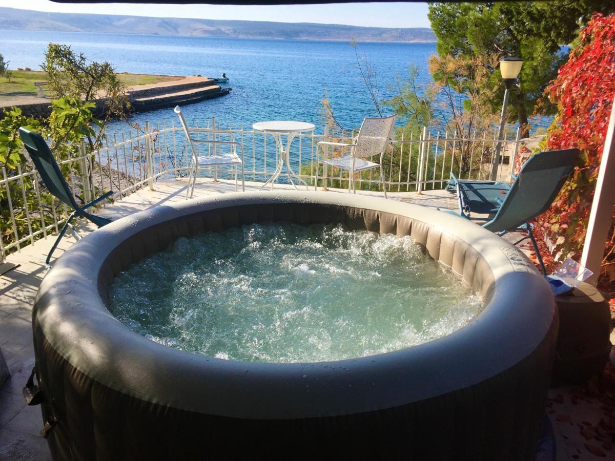 Beach House Starigrad Exterior photo