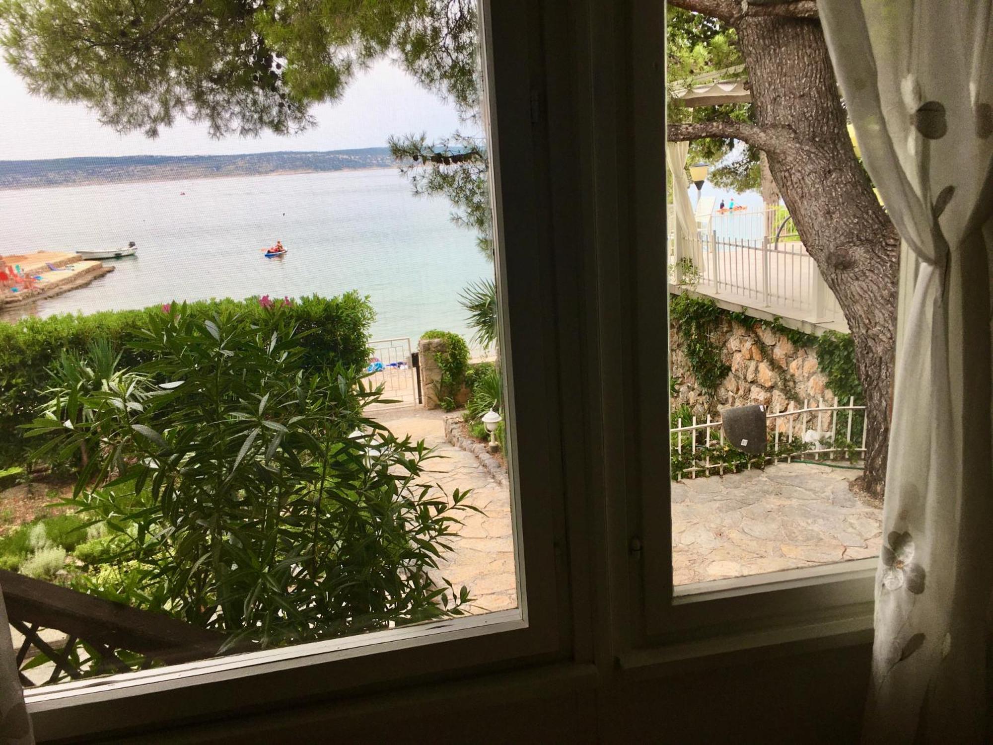Beach House Starigrad Exterior photo